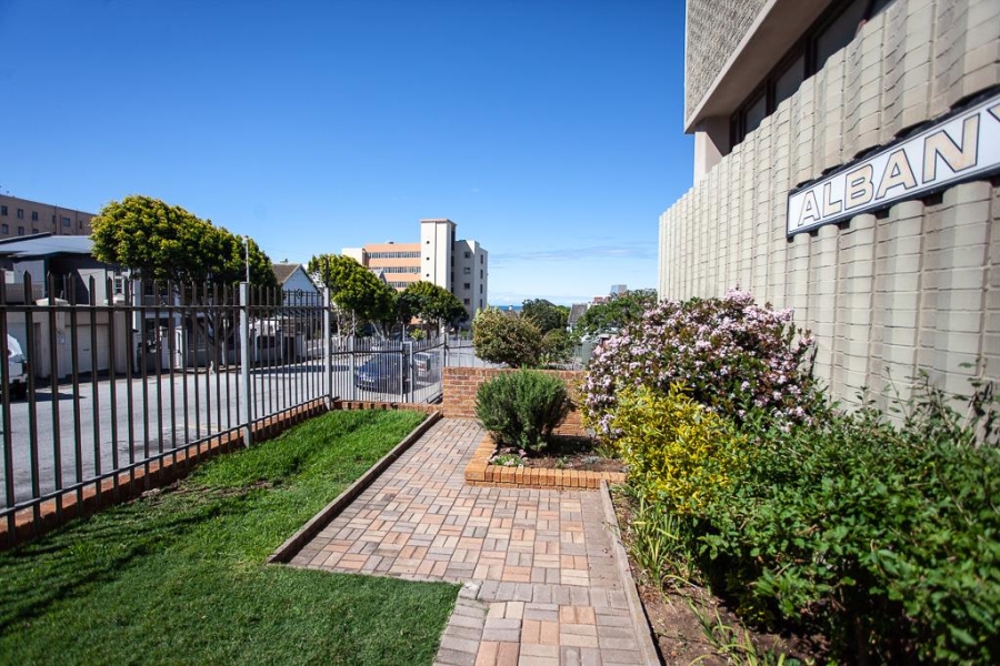 To Let 1 Bedroom Property for Rent in Port Elizabeth Central Eastern Cape